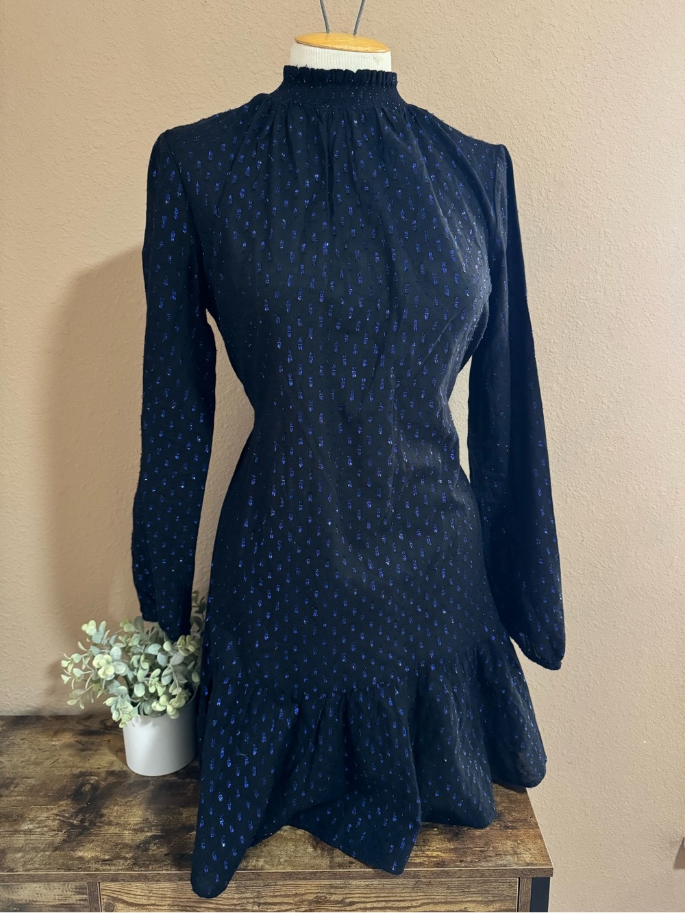 🎃 $5 SALE GAP Black Long-Sleeve Smocked Neck Dress with Blue Dot Print